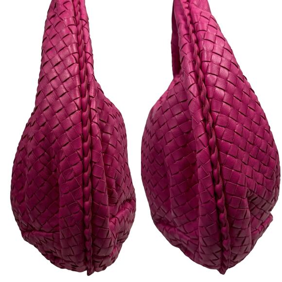 💎✨BEAUTIFUL✨💎Authentic Bottega Veneta Belly Hobo Intrecciato Nappa - Picture 9 of 11